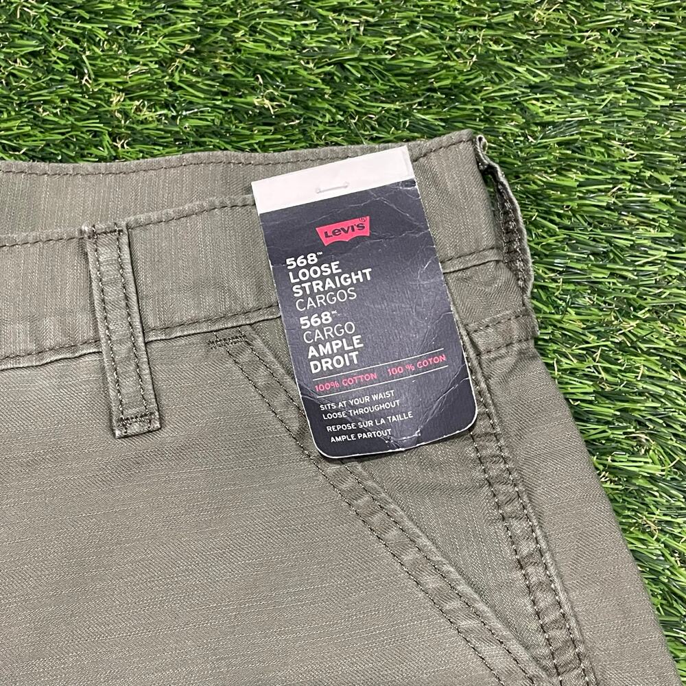 Levi's Cargo Pants - Picture 3 of 8